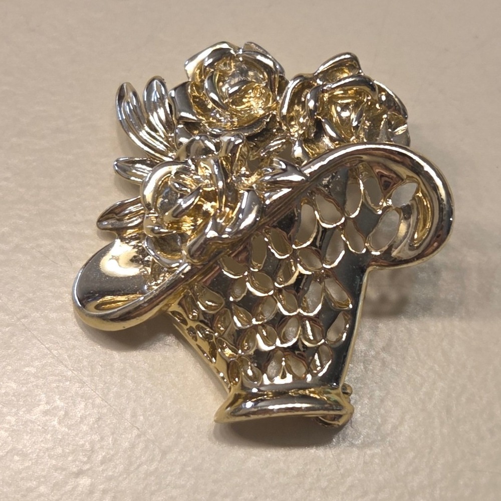 Vintage Gold Tone Basket Flower Brooch Pin Filigree Cut Out Cottagecore